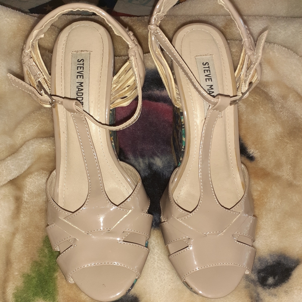 Steve Madden wedges